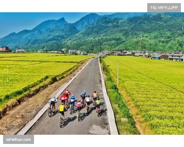 “大美里耶・云端上的骑行”采用两日双赛模式，吸引千余人次参与