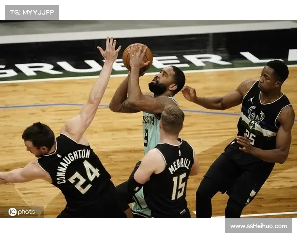 黄蜂布里奇斯克尼普尔各得32分，雄鹿字母哥18助胜